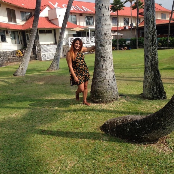 Meet your Posher, Jennefer - Picture 1 of 1